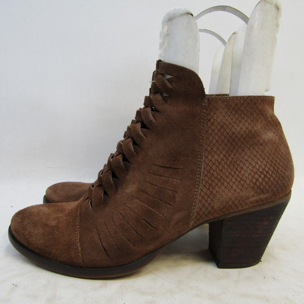 Free People Womens Size 40 EUR Brown Suede Zip Ankle Fashion Boots Bootie